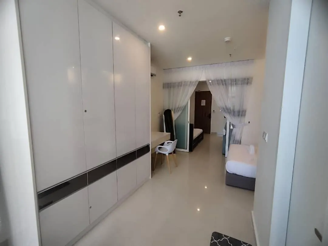 The Shore By Petite Residence 코타키나발루